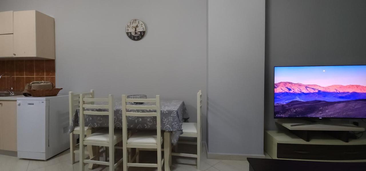 Pleasing Place With Free Parking On Site In Tirana Komuna E Parisit Екстериор снимка
