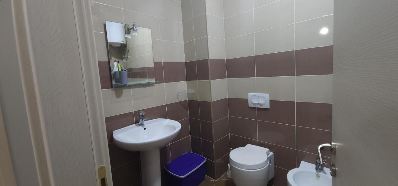 Pleasing Place With Free Parking On Site In Tirana Komuna E Parisit Екстериор снимка