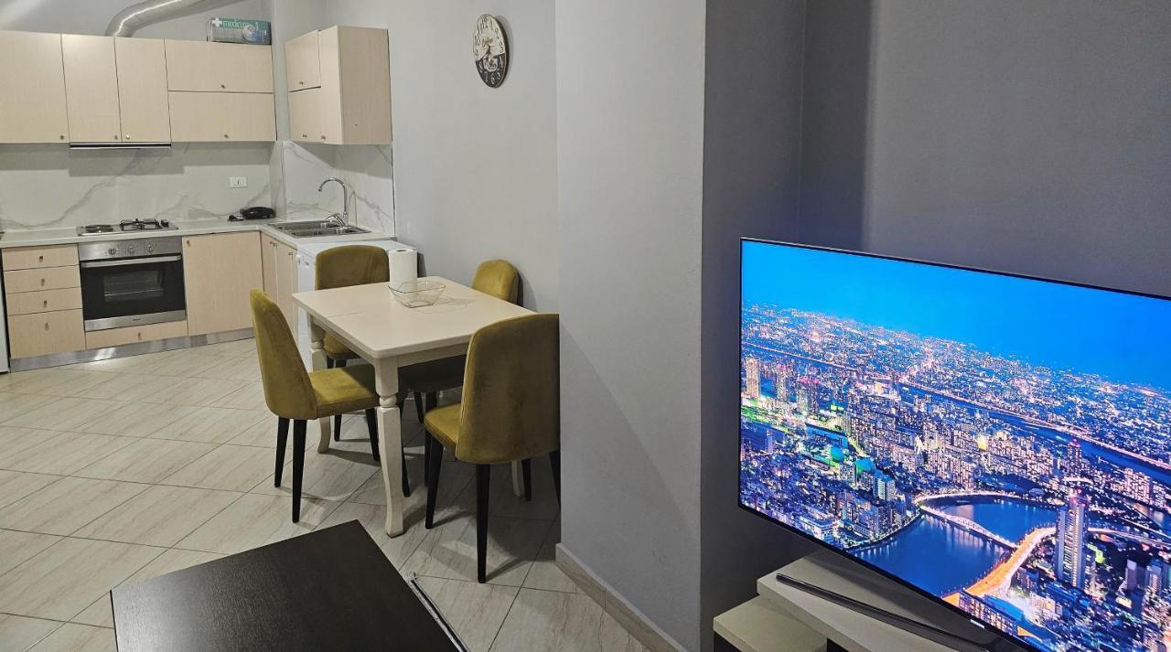 Pleasing Place With Free Parking On Site In Tirana Komuna E Parisit Екстериор снимка