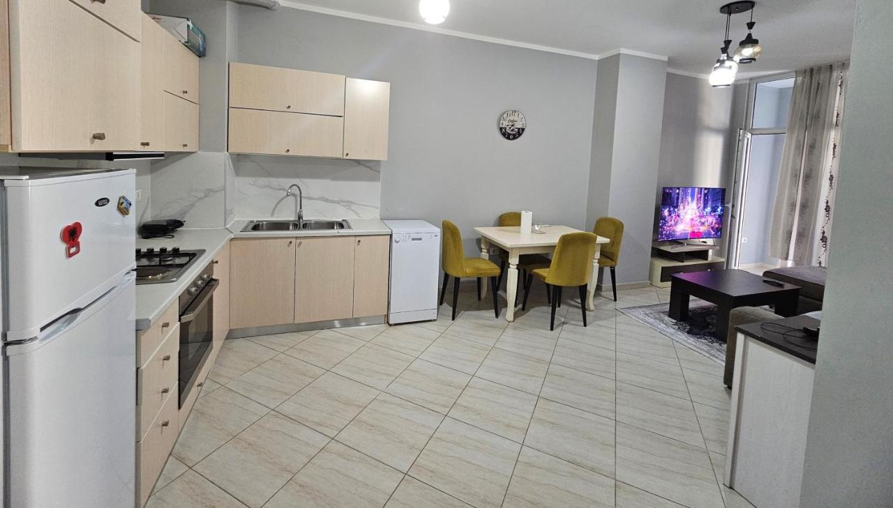 Pleasing Place With Free Parking On Site In Tirana Komuna E Parisit Екстериор снимка