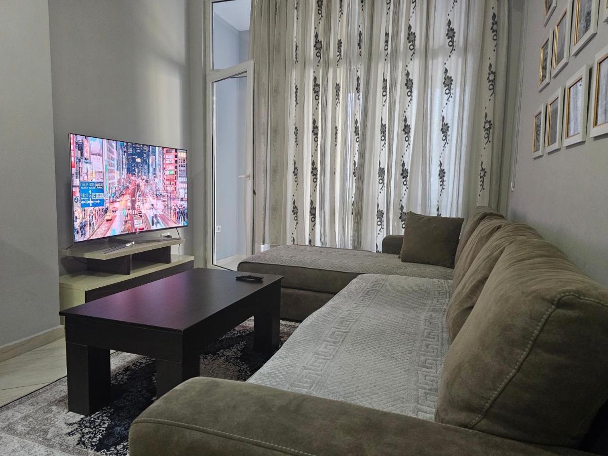 Pleasing Place With Free Parking On Site In Tirana Komuna E Parisit Екстериор снимка